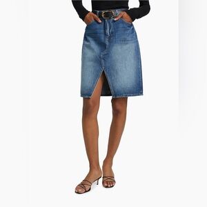 L'AGENCE Tylee knee-length denim skirt in a blue wash with a front vent 29(6-8)